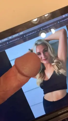 Loves stroking to and shooting my load on another reditor’s gf. Chat me if you’ve got a girl that needs it