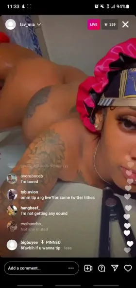 Lesbian GIF by dipshit86