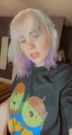 Let me blow you (a sweet kiss) 💋