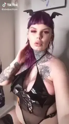 32 year old mom of two. Can I wrapy tongues around your cock?