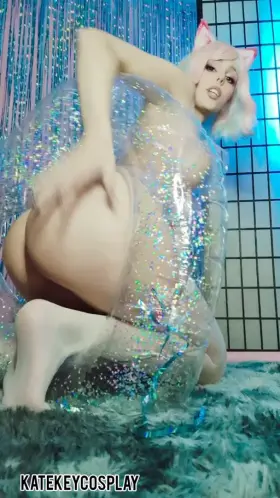 Kitty girl was trapped! OC by Kate Key