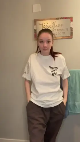 SHE IS BACK (Get her latest content in the Comment 🔗👇👇)