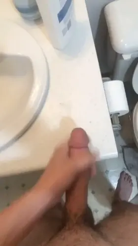 Another cumshot😈