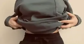 i am embarrassed about my little tittydrop, hope you like it :( (OC)