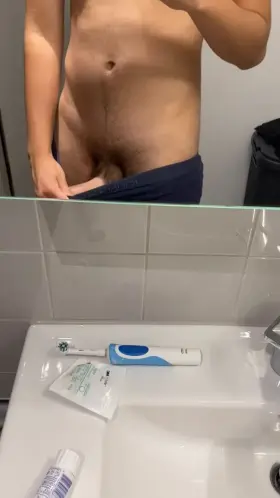 18 Big Dick GIF by mindless_cup3116