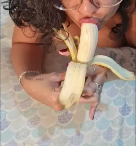Would Daddy be proud of how his princess eat bananas?