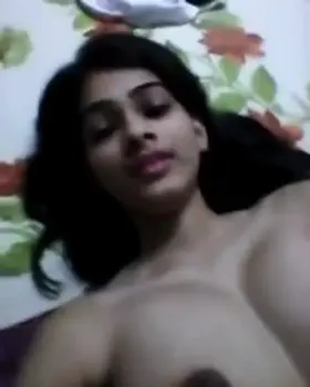 Hot Desi Big B00Bies Babe Teasing BF n Making Erotic Expressions.. Fingering Her Wet Pu$$y.. | Link in Comment