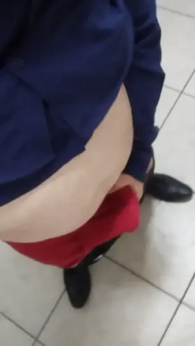 [38] Happy Hump Day my sweet baby girls, from your hung Dad Bod having Cali Daddy