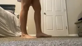 Daddy didn’t spank me today, want to help out?? 👋🏻 🍑