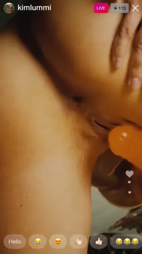 Insta - Promise you’ll be rough w her tight ass?🤤