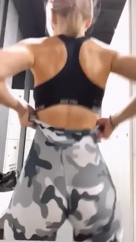 who's gunna come help me with my squats? 😜[f]