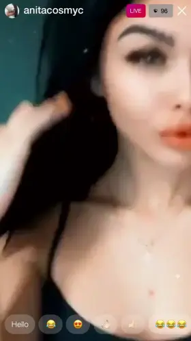 Insta LIVE If you stopped scrolling, She loves you x👅