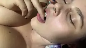 A little of me playing with myself to help your weekend start exciting 😏