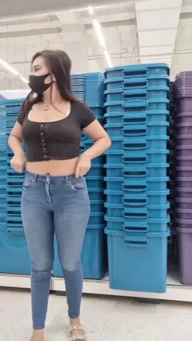 I was so nervous :) but i flashed my asian 🍈🍈 in the supermarket. I just want 8 guys to see this😇 do u like kinky girls