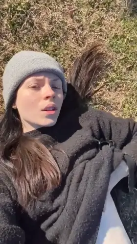 Showing the sun my pussy