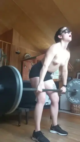 OC - Working on my lifts this morning [F]