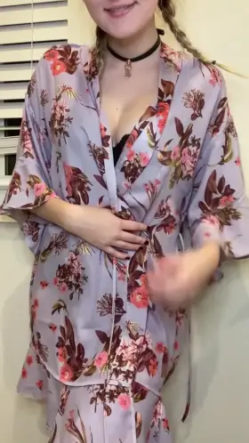 Showing my body off on the internet, my favorite pastime 🤫