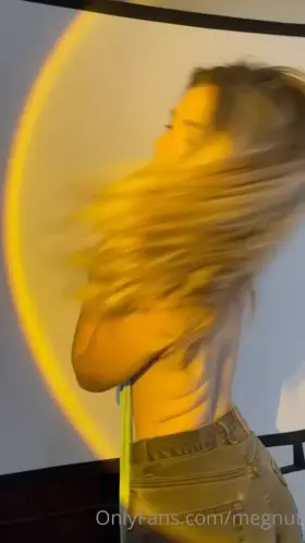 Megan Guthr1e / Megnutt new Content Link In Comment 11