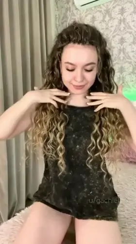 I’m horny and ready to be used!