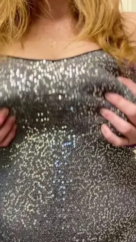 I can feel you breathe, I can feel your heart beat (f)aster 💜😇💋