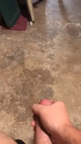 Cumming across the room!💦