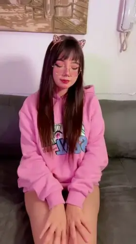 Come to play with my kitty