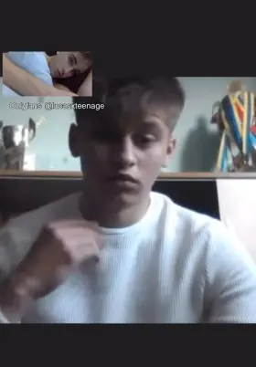 Watch me jerking off with this guy and make him cum. ☄️