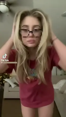 She loves to show off her ass, but not for beta losers