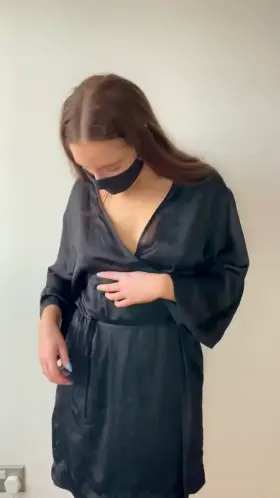 I hope girls born in 2002 are your type? 🥰💕