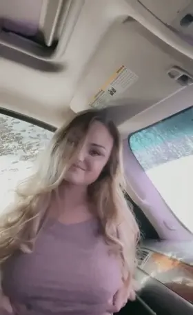 Fun in the car wash!!! 😜 (OC Titty Drop)