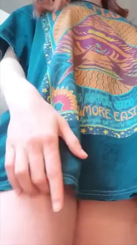 let's listen to some Pink Floyd and fuck 💕