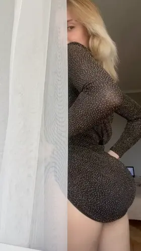 I came home and flexing my ass