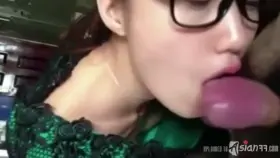 Tiny Asian girlfriends in homemade porn