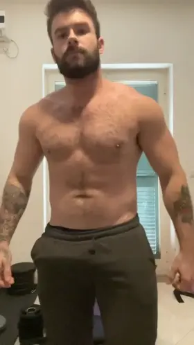 Who likes a fun cock bounce?