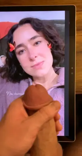 God damn she’s a cutie