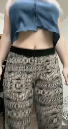 Just watch these titties bounce out