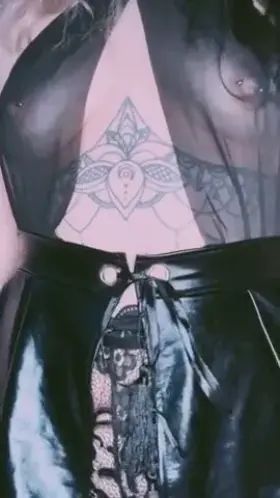 😇 Worship your Goddess 😈