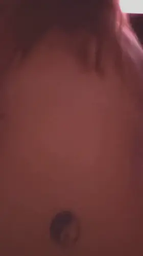 [F] Sometimes I like to pretend I'm a cowgirl