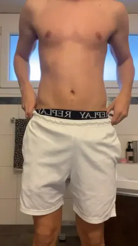 Who should i destroy?