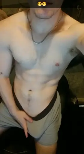 I just get so fucking horny when I should be sleeping. 🙃🙃