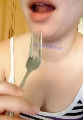 I had cake for breakfast since it's humpday. 🍰🤭