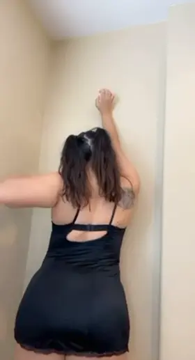 Happy hump day! Come help me out