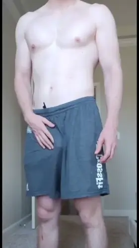 I like when you stare at my bulge