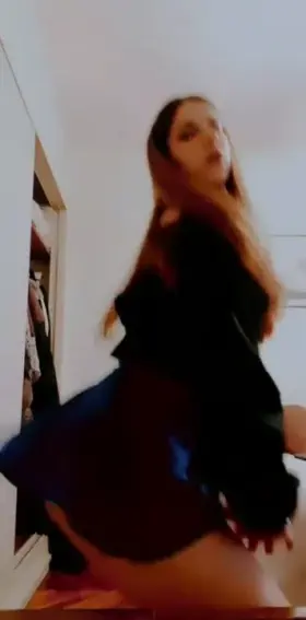 what do ya think? 🤪 [F]