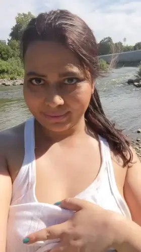 Would you fuck me by the river? [32f]