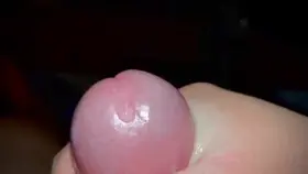 Leaking precum💦