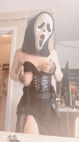 whats the matter? you look like you've seen a ghost ;)