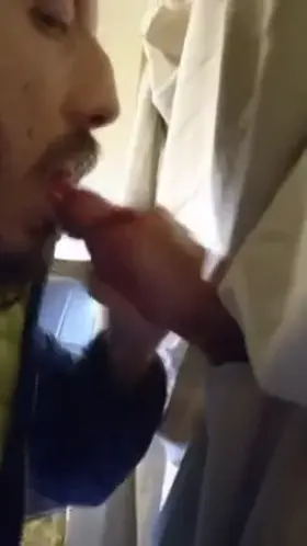 25yo british guy visits my new gloryhole