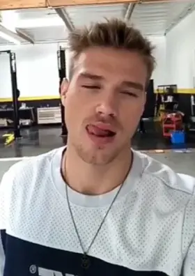 Just a facial expression... but it's got me so wound up