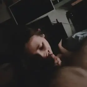 Feel so shy exposing my face while sucking a dick on the internet😇 Hope none of my classmates will see this😅